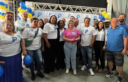 Deputada Ana Paula Leão prestigia convenção de Ituiutaba