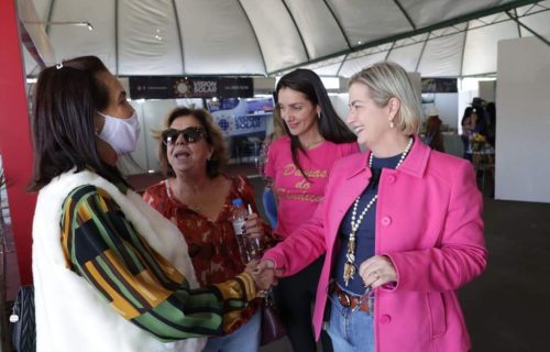 Ana Paula Junqueira Leão vai a Monte Carmelo