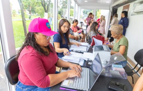 Carreta do Linda Lifetech avança na prevenção ao câncer de mama e supera marca de mil exames em duas semanas (1)