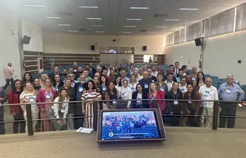 Deputada Ana Paula Junqueira Leão participa de encontro regional e visita obras em Caxambu (2)