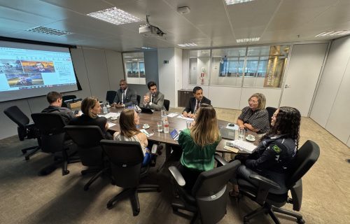 Deputada Ana Paula Leão cobra soluções da ANTT para frear multas excessivas no transporte de cargas (2) (1)