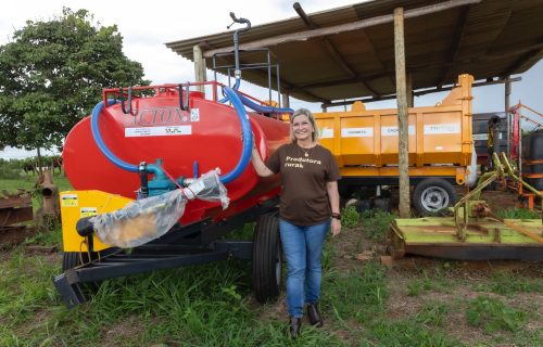 Deputada Ana Paula Leão fortalece o campo com entregas de equipamentos a três conselhos rurais