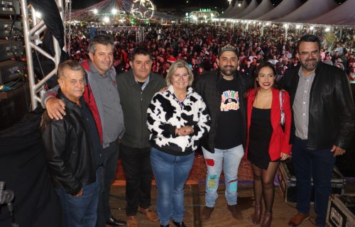 Deputada Ana Paula Leão prestigia tradicional festa junina em Frutal e cumpre agenda pela cidade