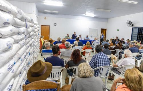 Novas entregas de Ana Paula Leão levam insumos e equipamentos para seis comunidades rurais de Uberlândia