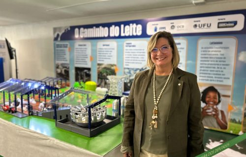 Primeiro dia da exposição “O Caminho do Leite” na Câmara recebe mais de 10 mil pessoas.2